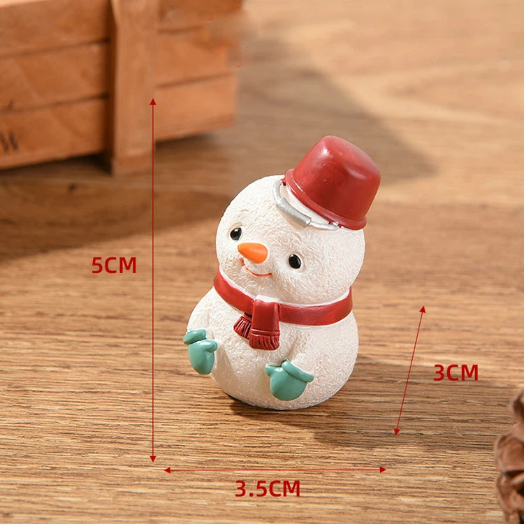 Christmas Resin Family Small Animal Ornaments